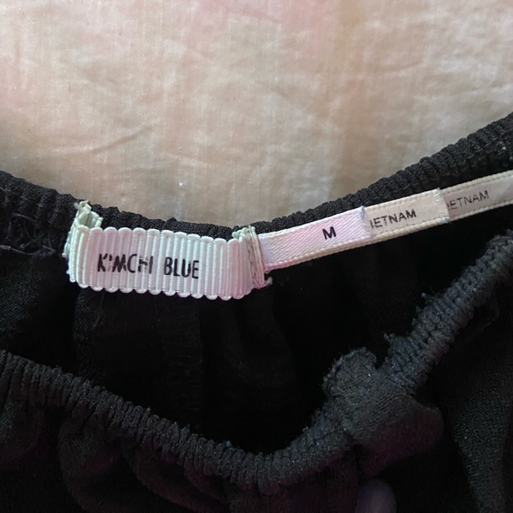 Urban Outfitters Off the Shoulder Top - Picture 4 of 4